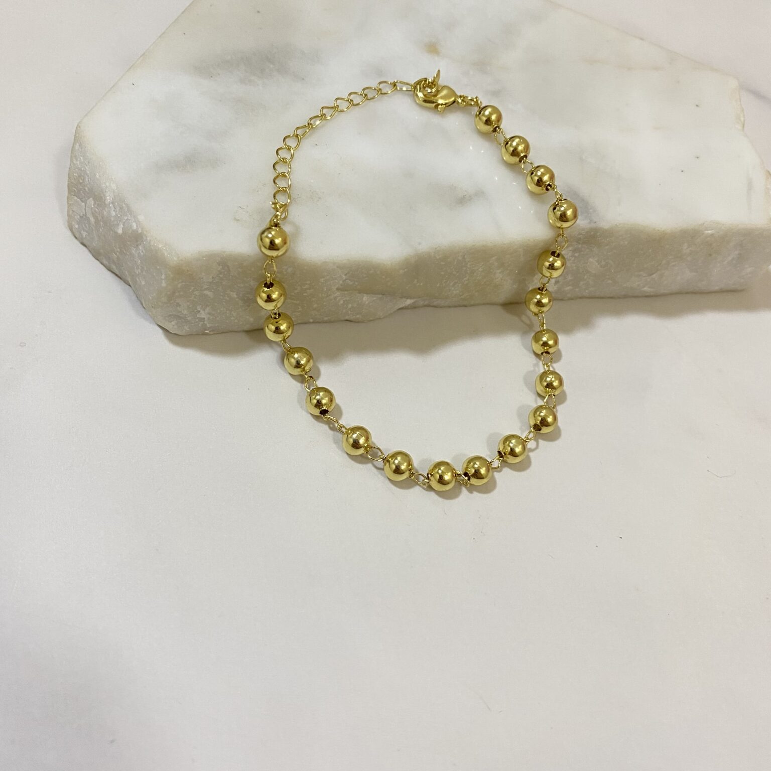 Pulsera pelotitas lisas