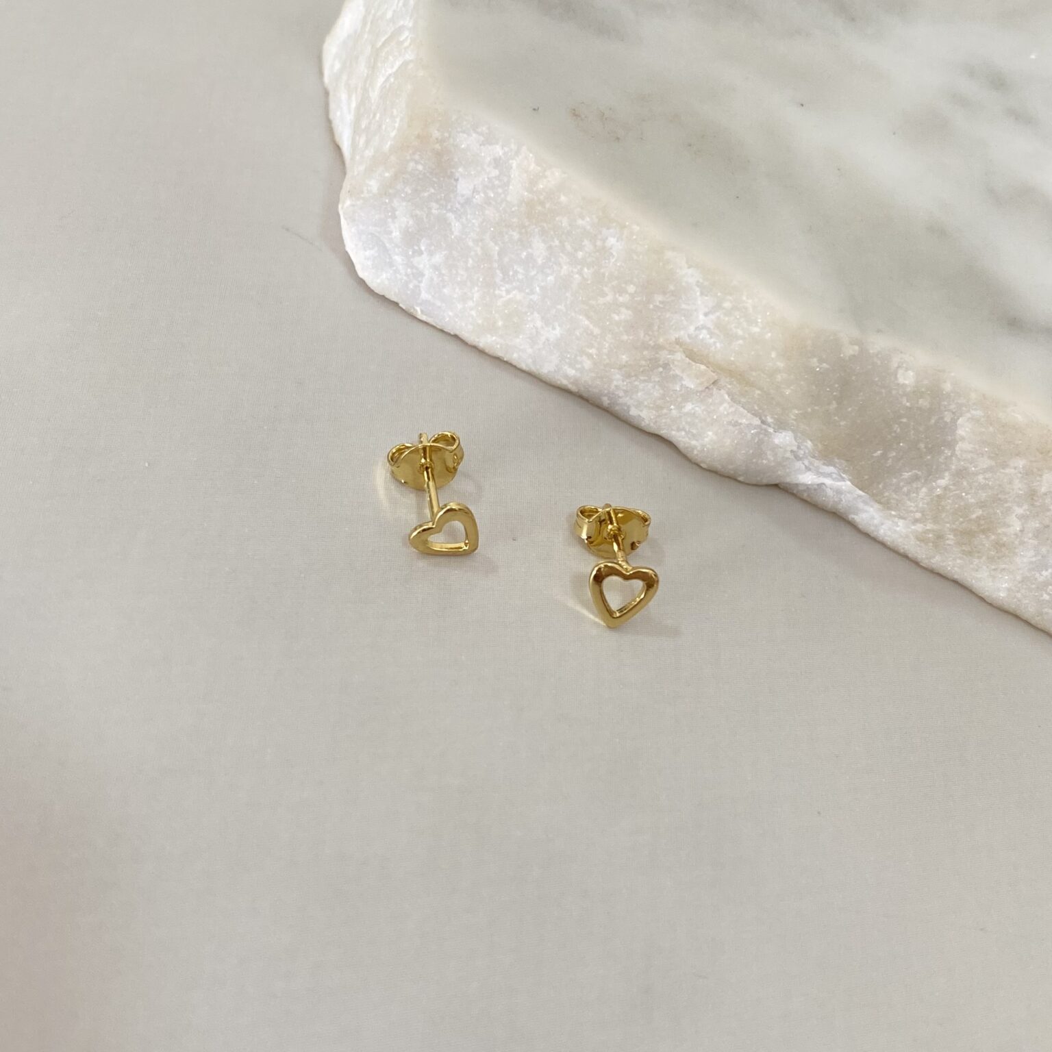 Aro corazon jateado vazado P