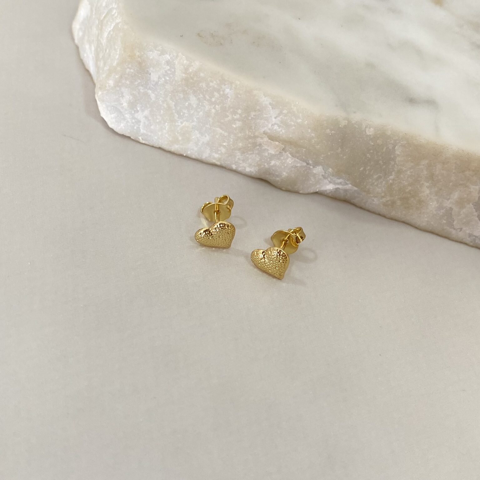 Aro corazon puntillado P