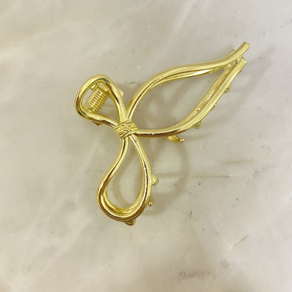 Evilla M de metal dorado/4