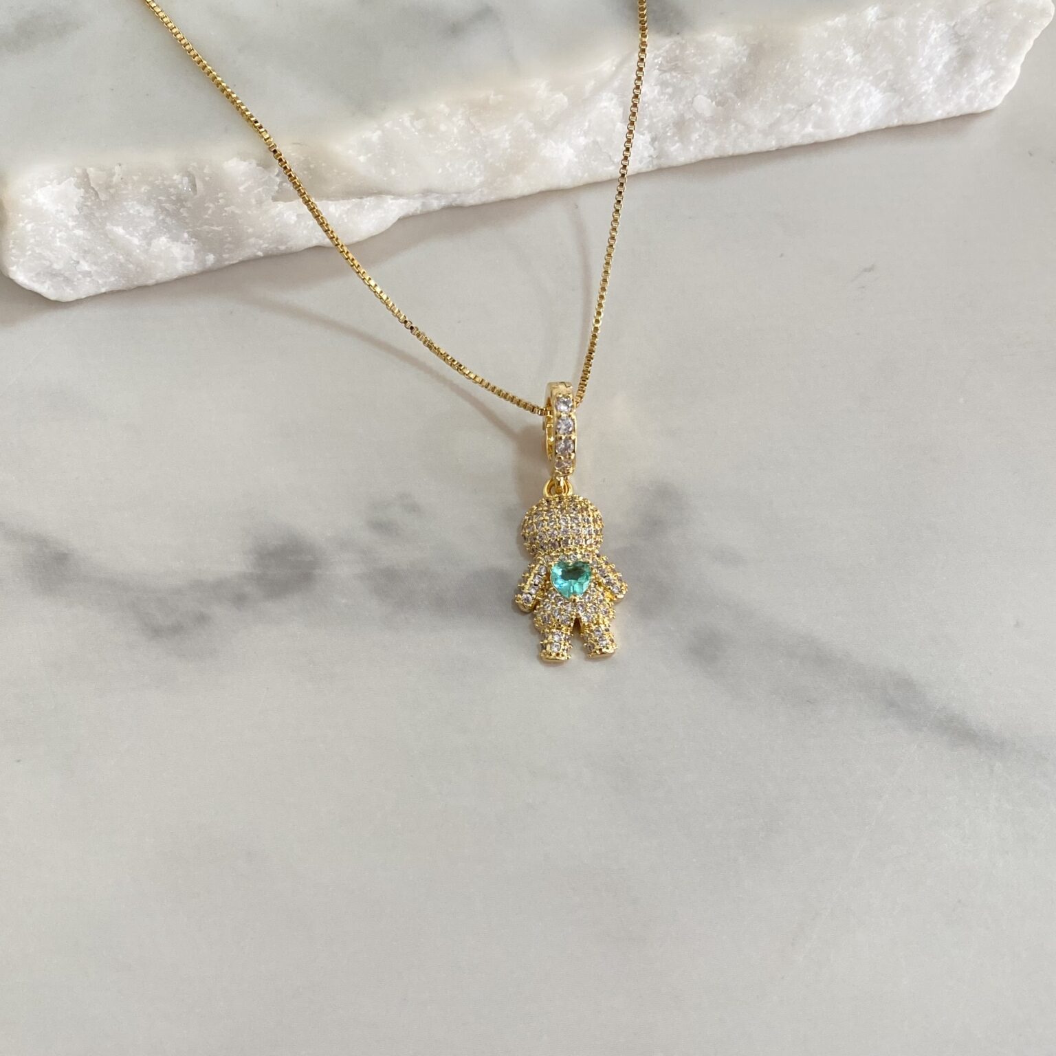 Collar veneziana con dije hijo tachonado lujo / niño