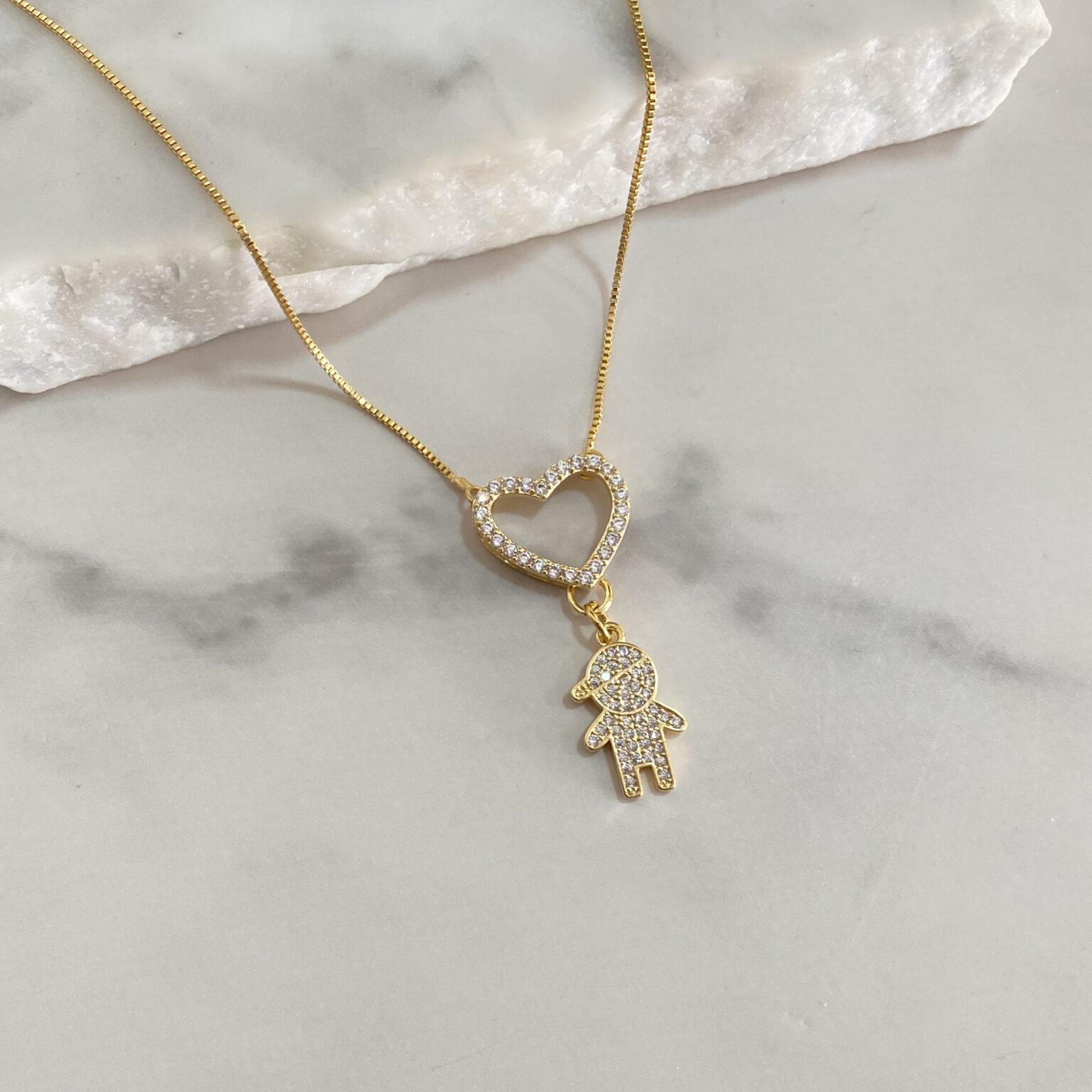 Collar niño corazón tachonado G