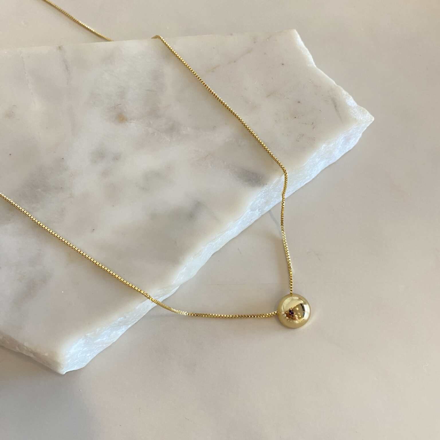 Collar media pelota hueca p 7642