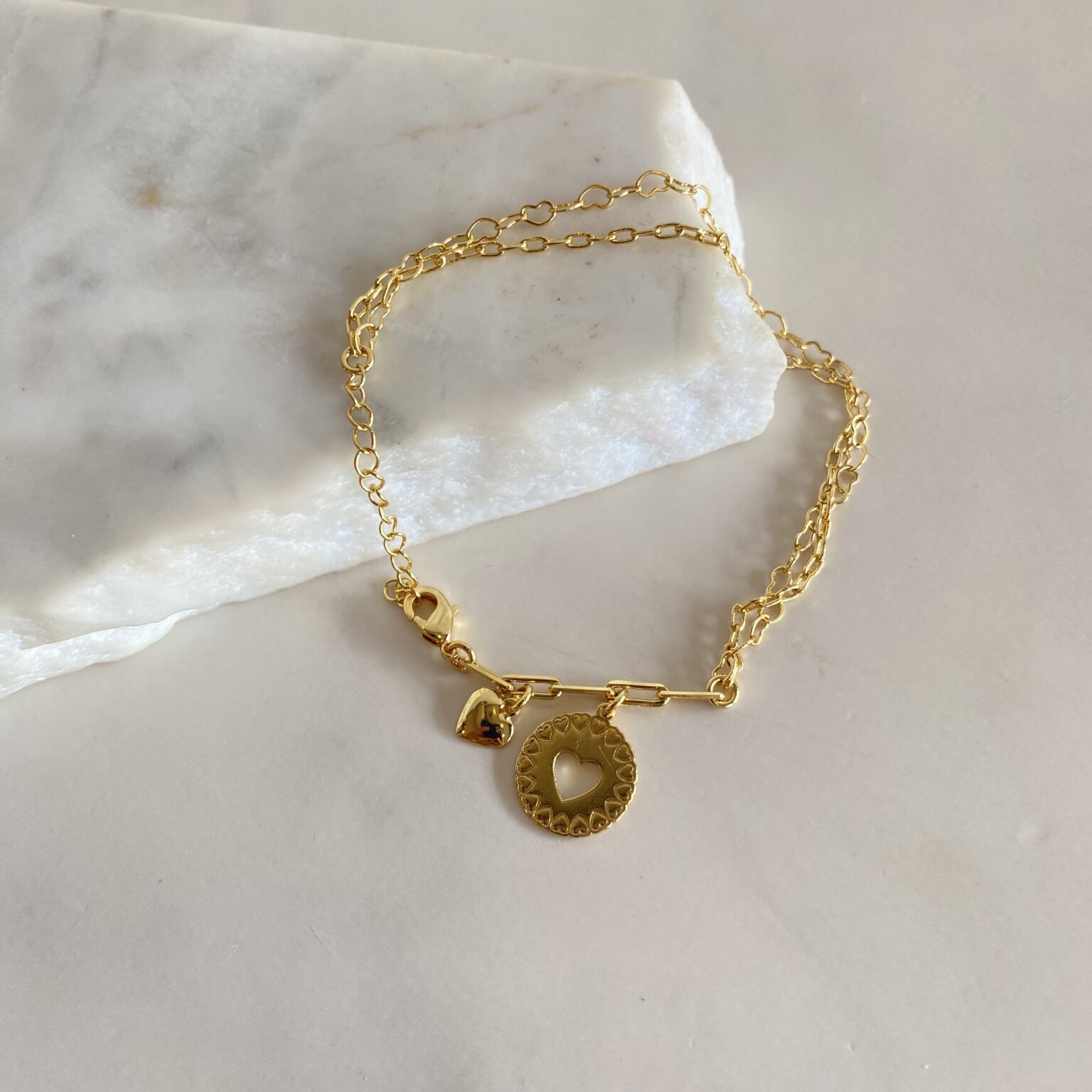 Pulsera doble con medalla y corazon 7602