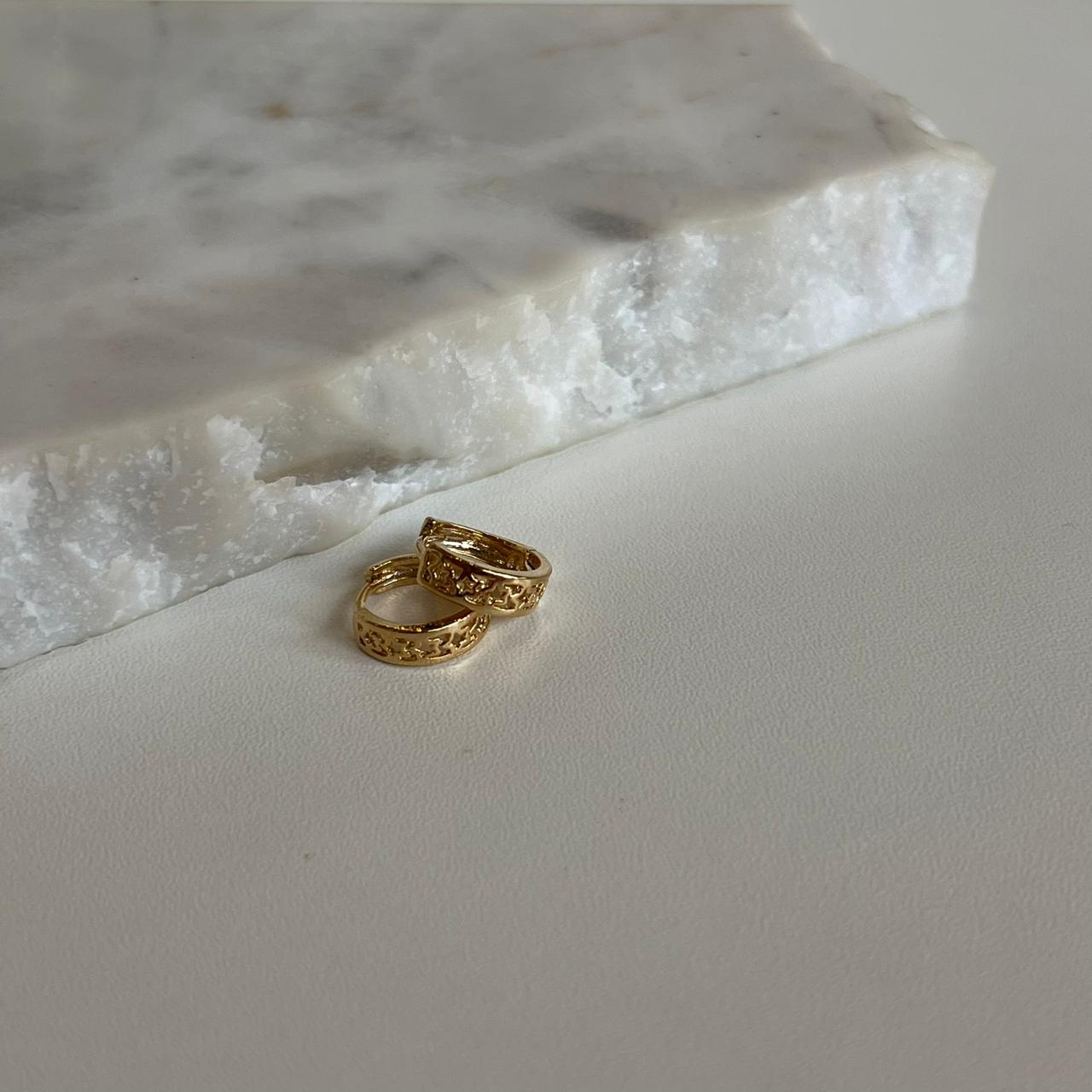 Argollita de click 5 estrellitas 7990