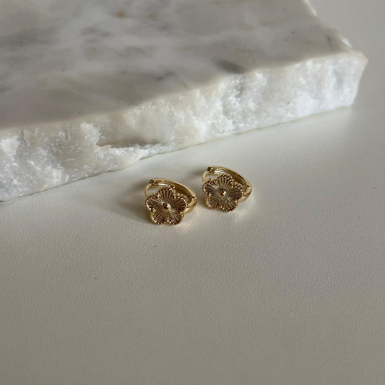 Argollita de click insp. vcf 7989