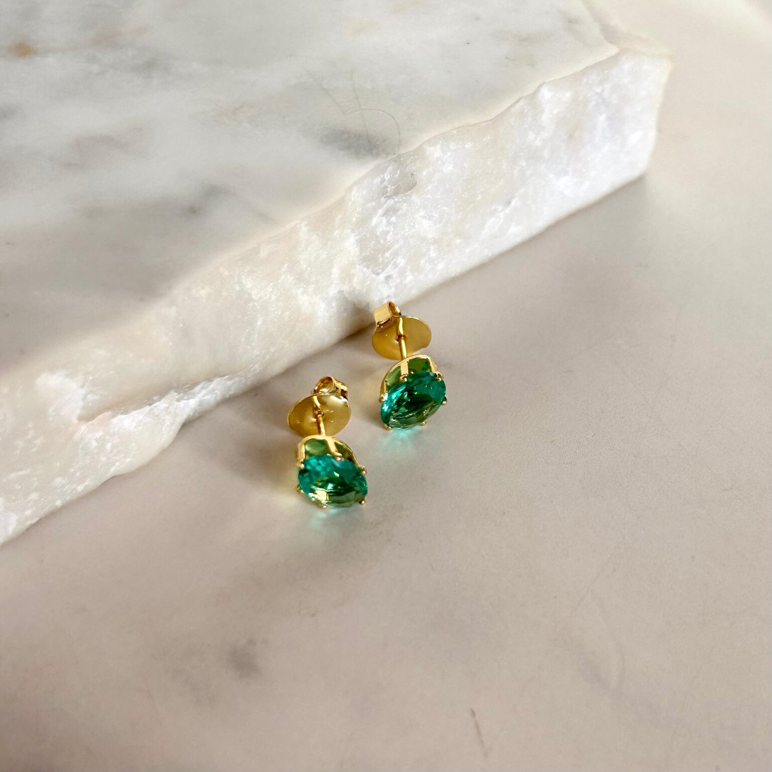 Aro oval verde M 7939